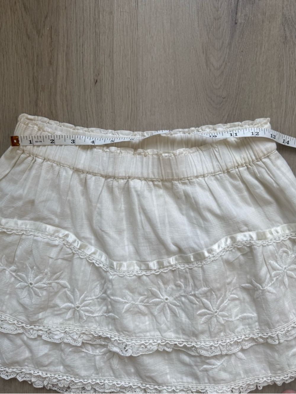 LoveShackFancy Cream Embroidered Tiered Mini Skirt Cotton Size S - Picture 3 of 8